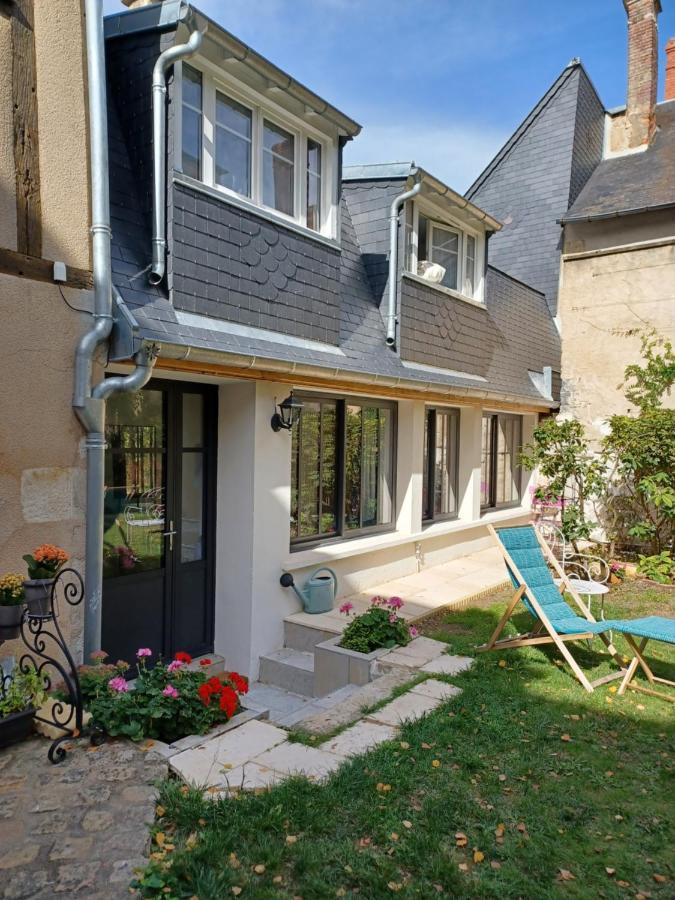 Au Puits De L'Abbaye Apartment Bourges Bagian luar foto